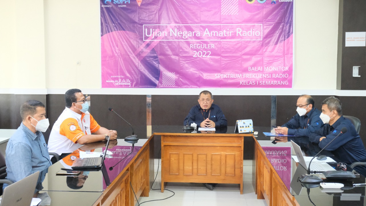 Ujian Negara Amatir Radio Reguler Tahap Pertama Serta Penandatanganan Fakta Integritas Dukungan Pembangunan Zona Integritas Dan Keterbukaan Informasi Publik Balai Monitor Spektrum Frekuensi R