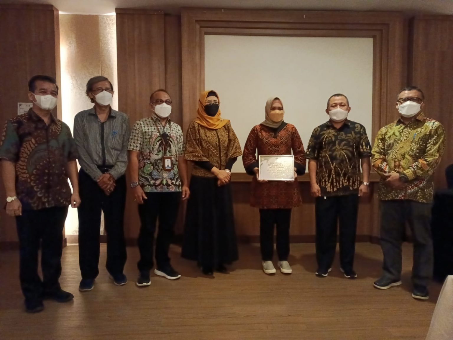 Disela Rapat Pimpinan dan Rapat Kerja Radio Antar Penduduk Indonesia Daerah (RAPIDA) Provinsi Jawa Tengah yang diselenggarakan pada Tgl 18-19 Desember 2021 di Tawangmangu Kab. Karanganyar Pro